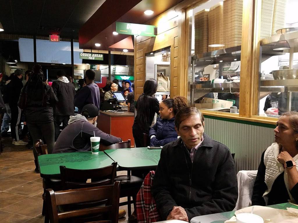 Wingstop | restaurant | 3923 28th St SE, Grand Rapids, MI 49512, USA | 6163699464 OR +1 616-369-9464