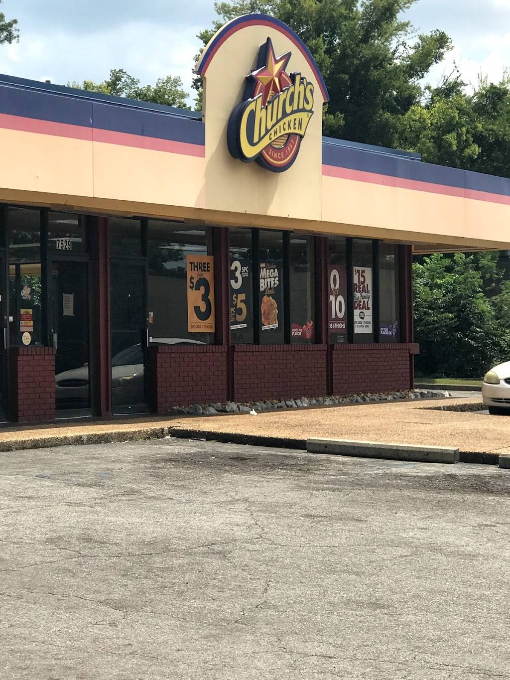 Churchs Chicken | restaurant | 7529 1st Ave N, Birmingham, AL 35206, USA | 2058387619 OR +1 205-838-7619