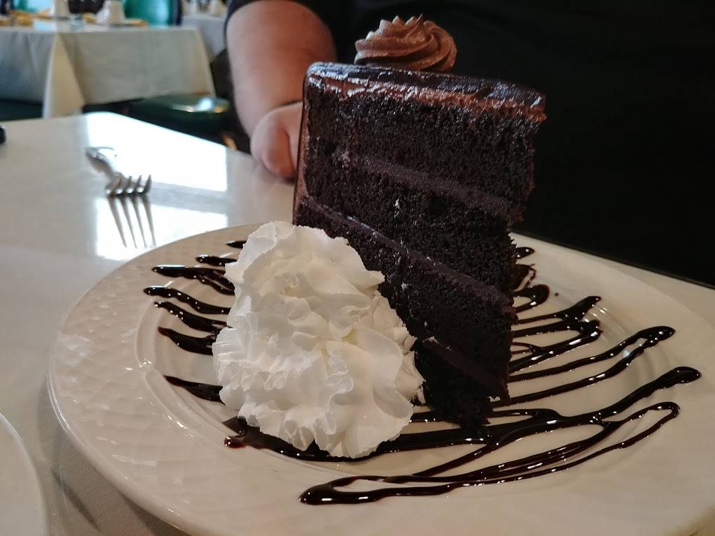 Effies Restaurant & Bar | restaurant | 331 W Hacienda Ave, Campbell, CA 95008, USA | 4083743400 OR +1 408-374-3400