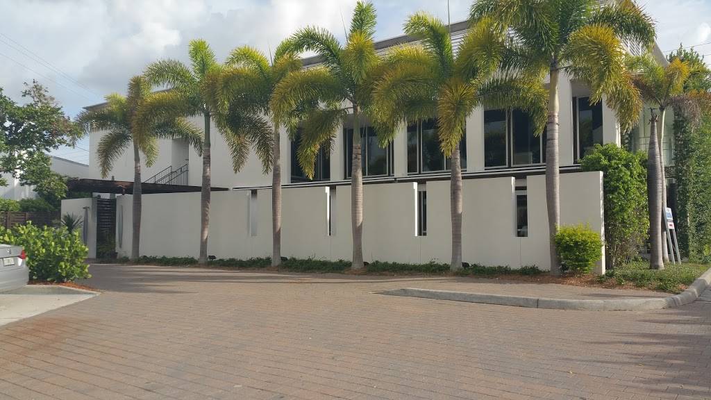 Blue Flame Of Naples | restaurant | 2059 Tamiami Trail E, Naples, FL 34112, USA | 2397322737 OR +1 239-732-2737