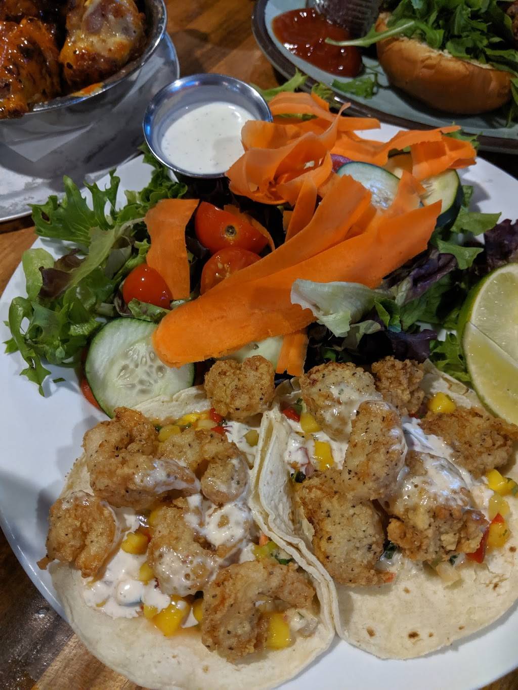 Gatehouse Tavern | restaurant | 960 Gateway Commons Cir, Wake Forest, NC 27587, USA | 9195696745 OR +1 919-569-6745