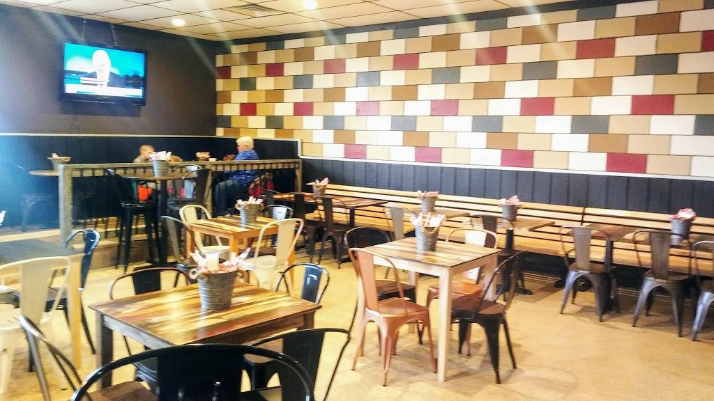 Little Pigs Bar-B-Q Catering & Restaurant of Mauldin | restaurant | 109 S Main St, Mauldin, SC 29662, USA | 8642886615 OR +1 864-288-6615