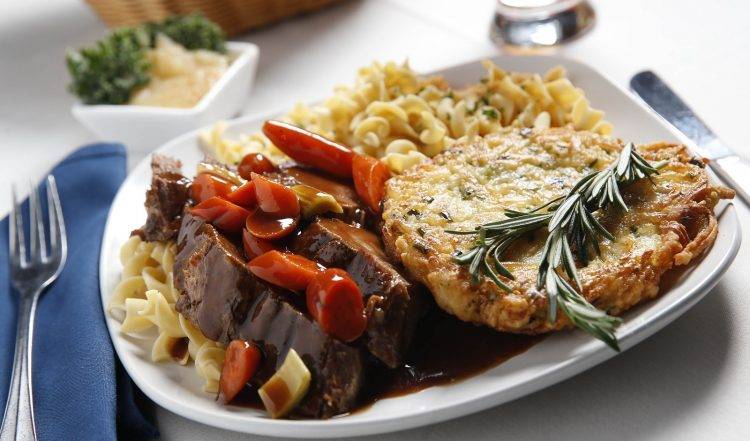 Eagle House Restaurant | restaurant | 5578 Main St, Williamsville, NY 14221, USA | 7166327669 OR +1 716-632-7669