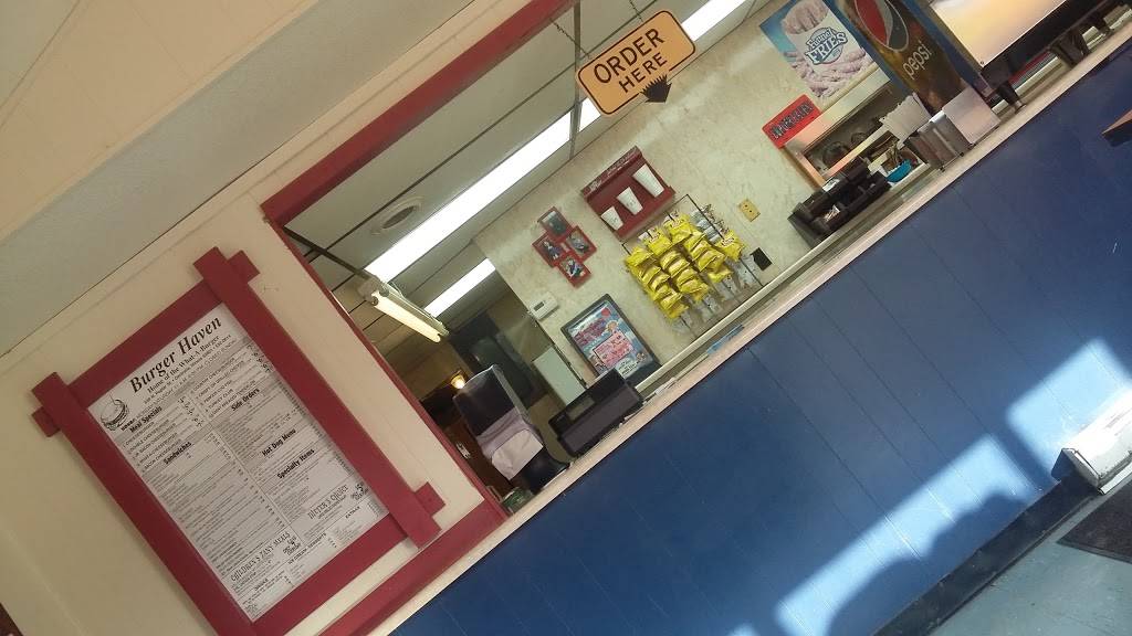 Burger-Haven | restaurant | 639 N Poplar St, Centralia, IL 62801, USA | 6185320614 OR +1 618-532-0614