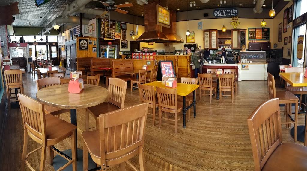 Potbelly Sandwich Shop | restaurant | 609 S Main St, Normal, IL 61761, USA | 3098624850 OR +1 309-862-4850