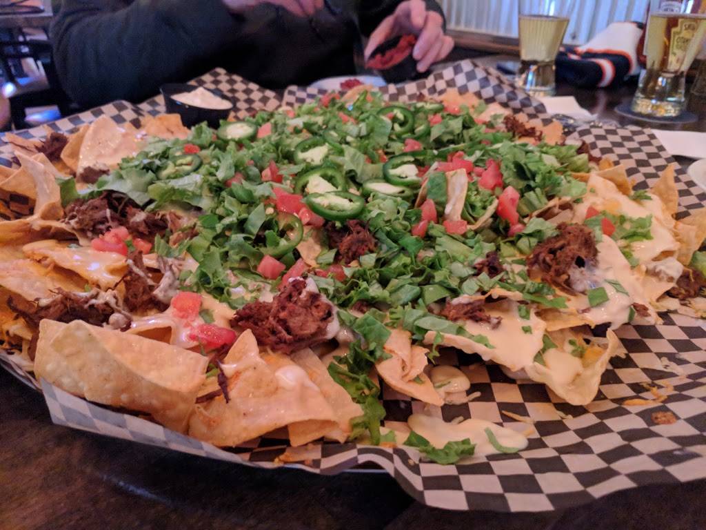 Little Bigs | restaurant | 2210 College St, Cedar Falls, IA 50613, USA | 3192602026 OR +1 319-260-2026