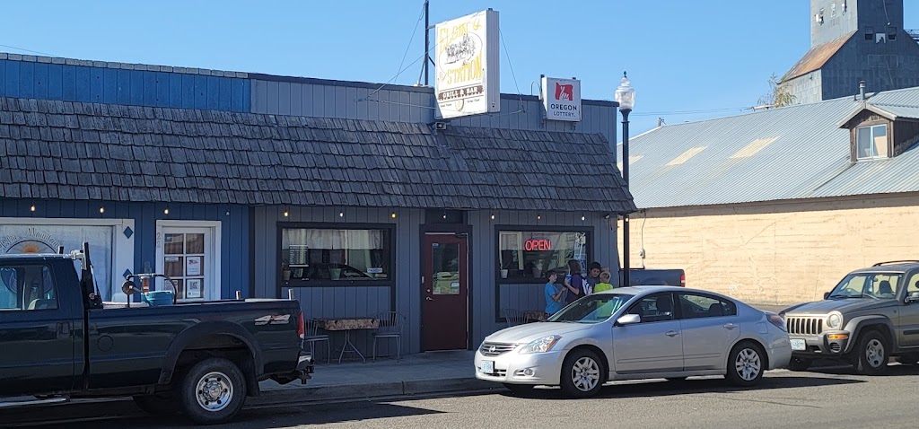 The Elgin Station Grill and Bar | restaurant | 52 N 8th St, Elgin, OR 97827, USA | 5414370100 OR +1 541-437-0100