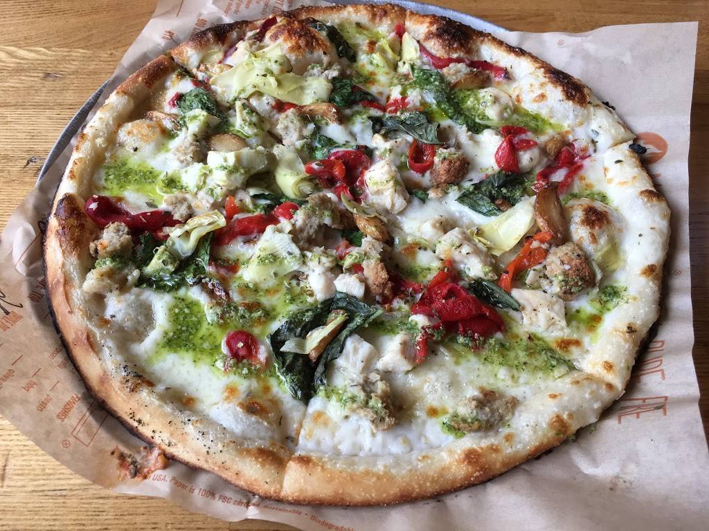 Blaze Pizza | meal takeaway | 14009 Research Blvd, Austin, TX 78717, USA | 5122336024 OR +1 512-233-6024