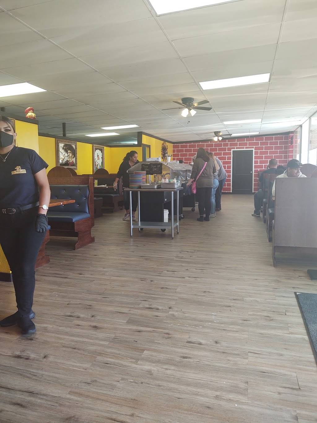 El Poblano Mexican Buffet & Grill | restaurant | 5976 W Andrew Johnson Hwy, Morristown, TN 37814, USA | 4238390934 OR +1 423-839-0934