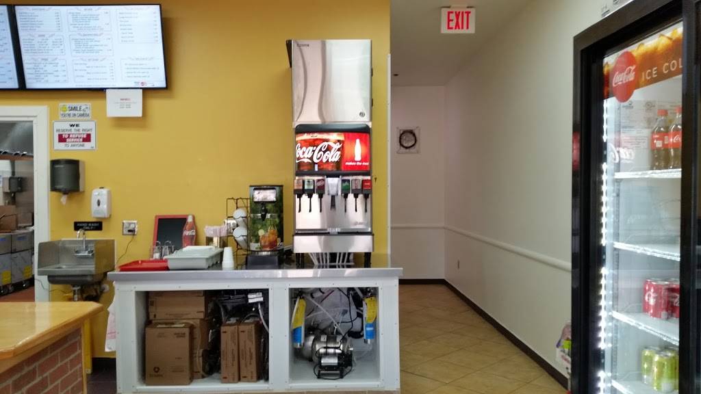 Wings on Fire | restaurant | 9040 E Valencia Rd Ste 100, Tucson, AZ 85747, USA | 5202747292 OR +1 520-274-7292