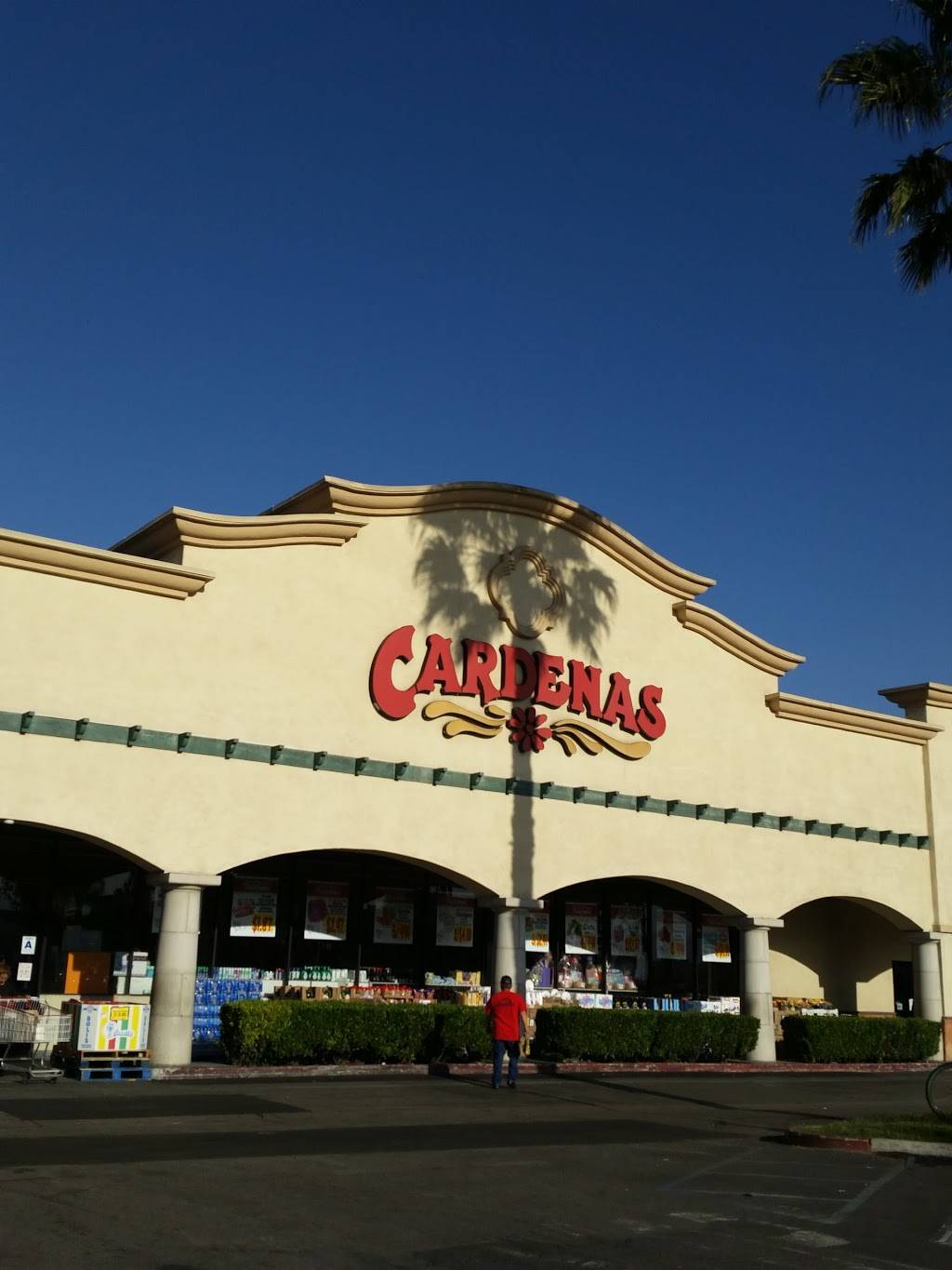 Cardenas Markets | bakery | 6350 Van Buren Boulevard, Riverside, CA 92503, USA | 9513437877 OR +1 951-343-7877