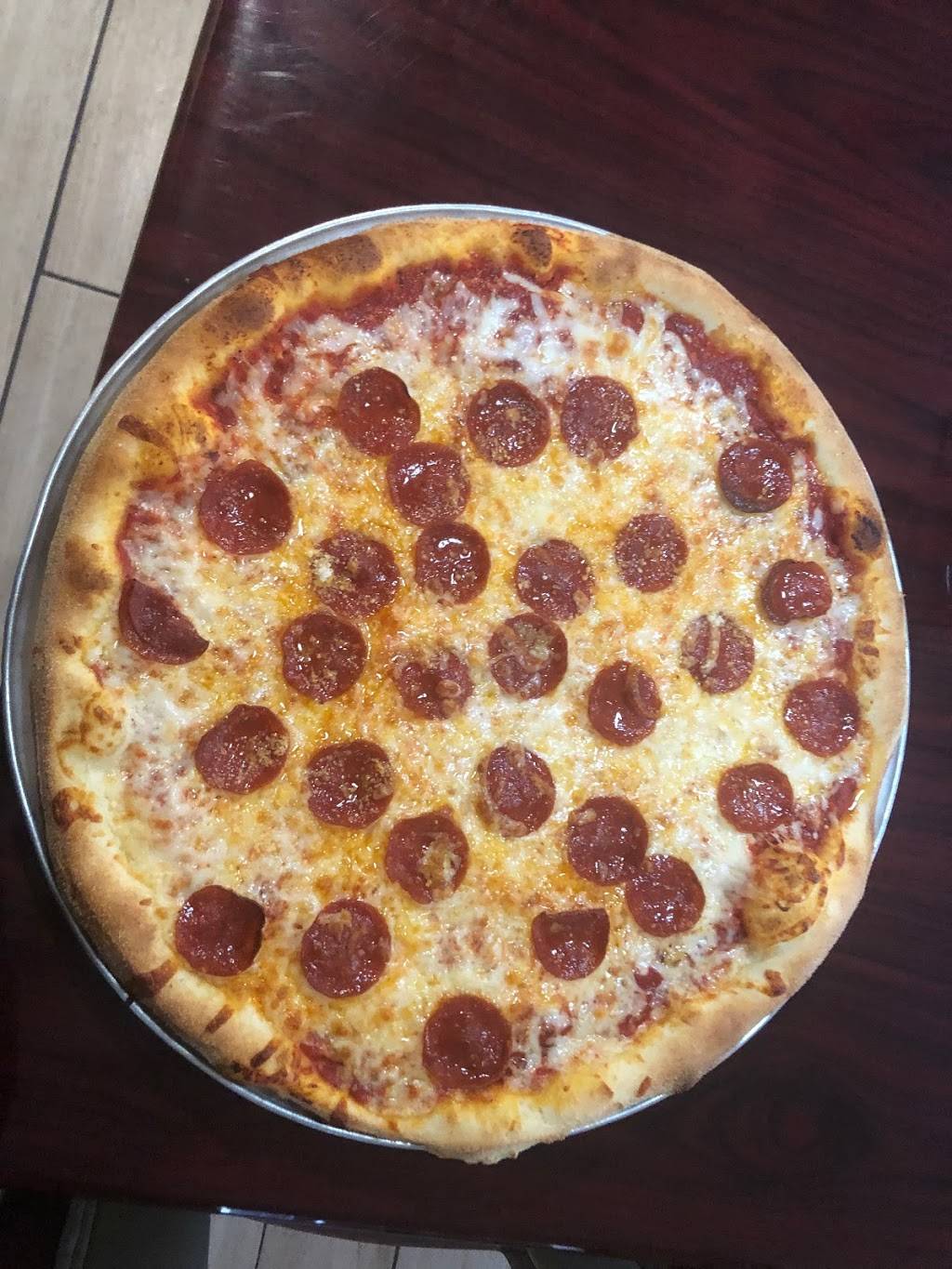 Valentinos | meal takeaway | 1501 King College Rd, Bristol, TN 37620, USA | 4239687655 OR +1 423-968-7655