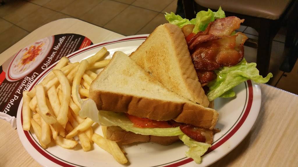 Huddle House (Frystown) | restaurant | 2210 Camp Swatara Rd, Myerstown, PA 17067, USA | 7179334171 OR +1 717-933-4171