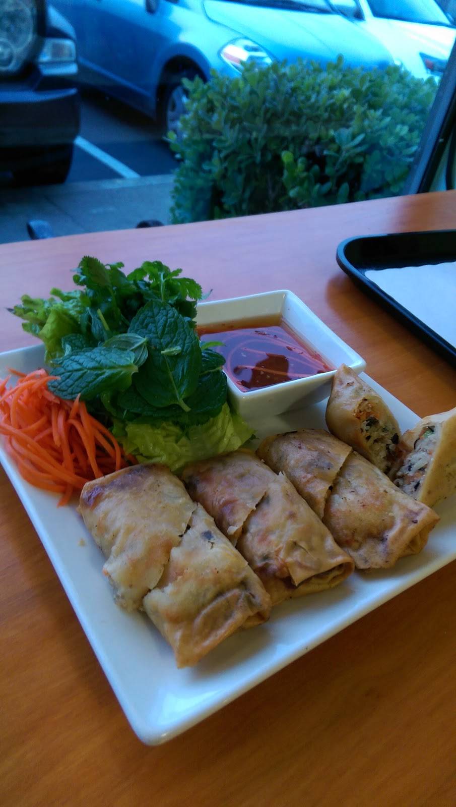 Bunny Vietnamese | restaurant | 1715 Palmetto Ave, Pacifica, CA 94044, USA | 6505571325 OR +1 650-557-1325
