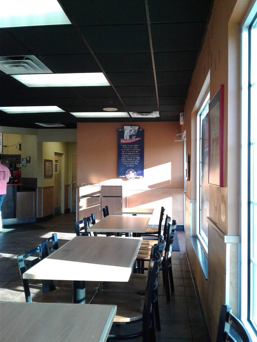 KFC | restaurant | 2003 W Central Ave, El Dorado, KS 67042, USA | 3163216770 OR +1 316-321-6770