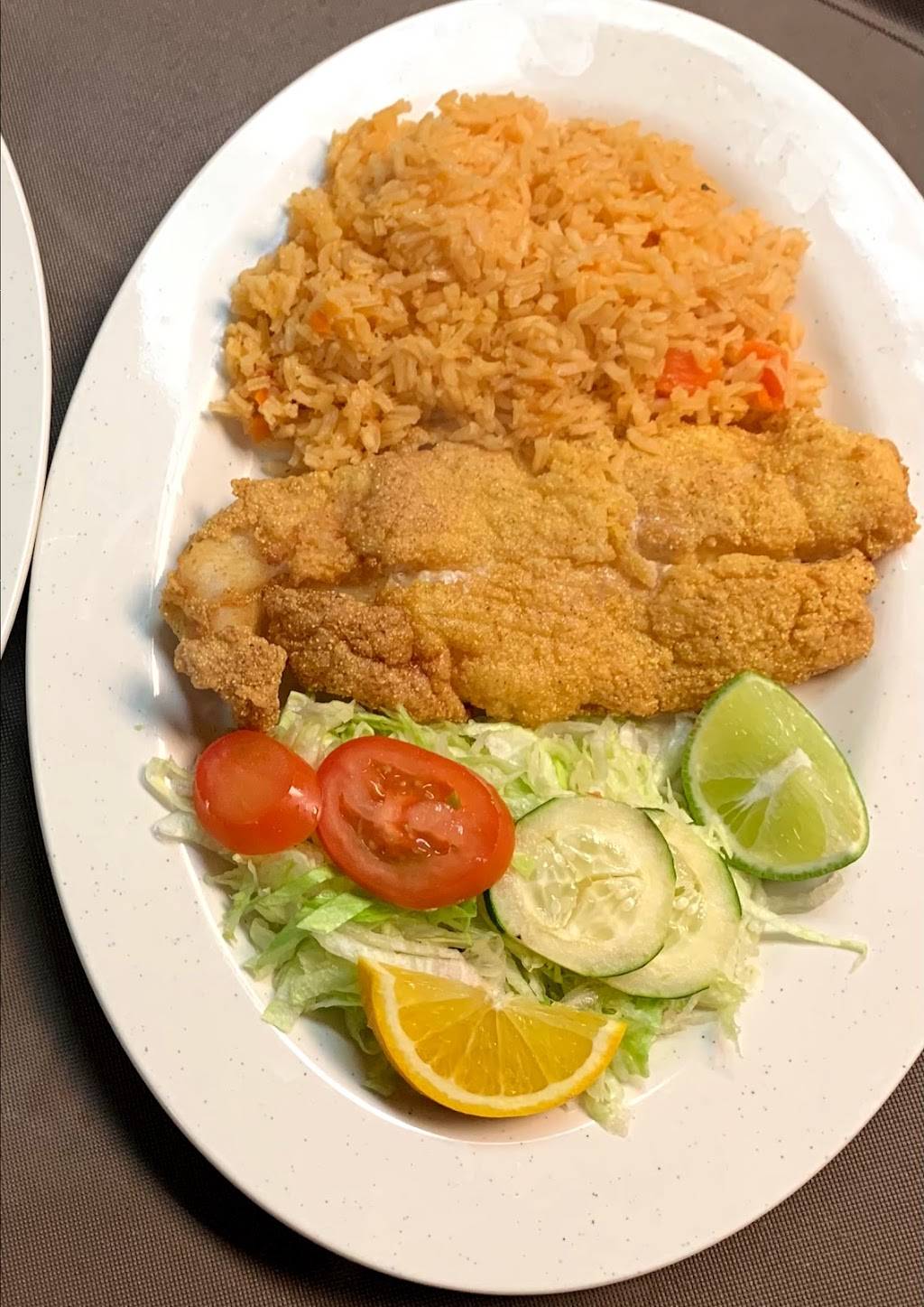 Barco latino restaurant | restaurant | 13705 Veterans Memorial Dr, Houston, TX 77066, USA | 2817521697 OR +1 281-752-1697