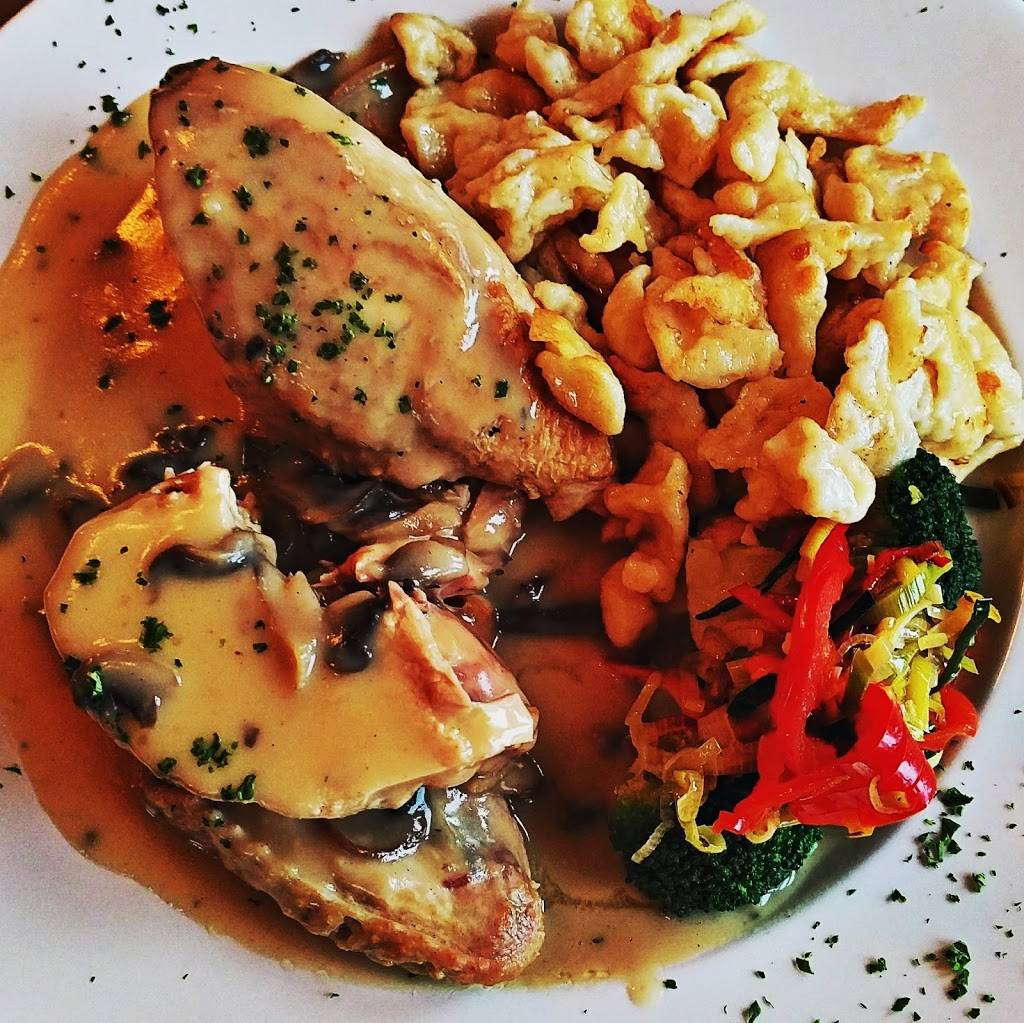 Vignoble Kobloth | restaurant | 905 Grand Boulevard O, Saint-Bruno-de-Montarville, QC J3V 4P6, Canada | 4504411020 OR +1 450-441-1020