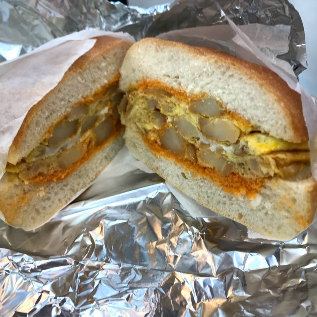 Brothers Deli & Bagel | restaurant | 7105 Fort Hamilton Pkwy, Brooklyn, NY 11228, USA | 7186800582 OR +1 718-680-0582