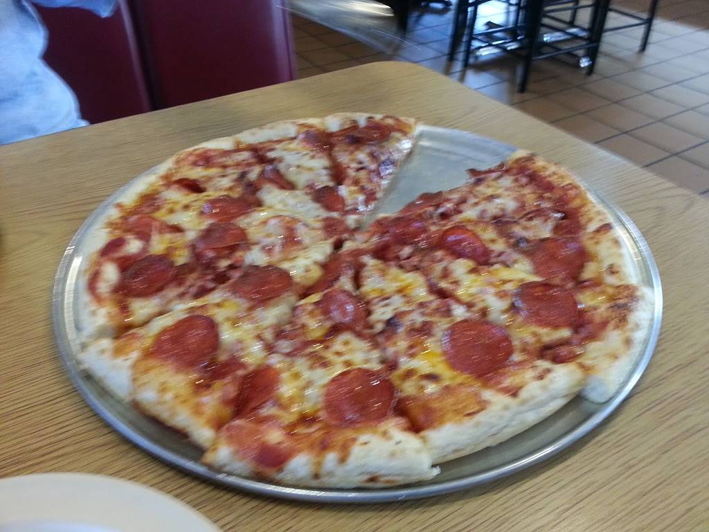Pizza Plus | restaurant | 14480 W Andrew Johnson Hwy, Bulls Gap, TN 37711, USA | 4232359200 OR +1 423-235-9200