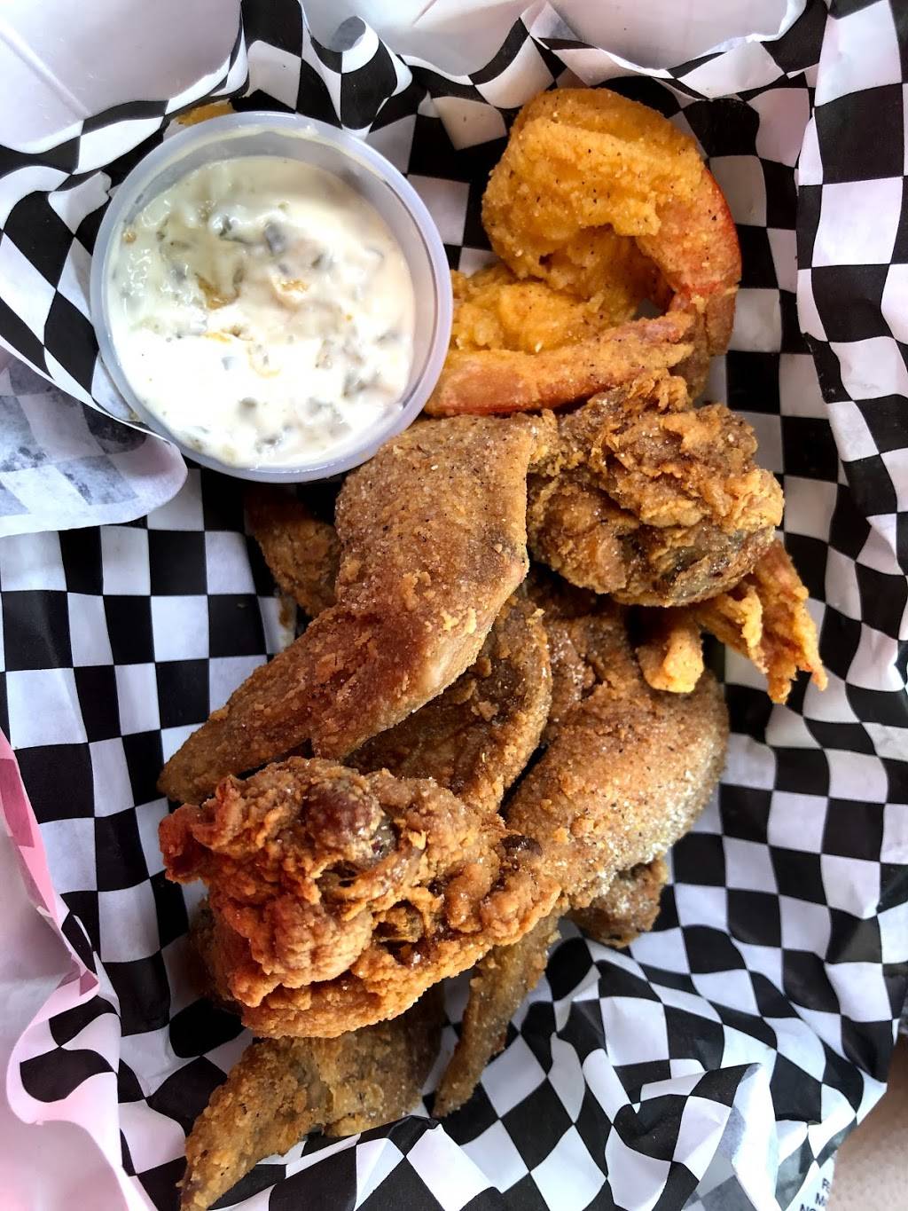 The Rolling Rooster | restaurant | 100 12th St #110, Pflugerville, TX 78660, USA | 5125513411 OR +1 512-551-3411