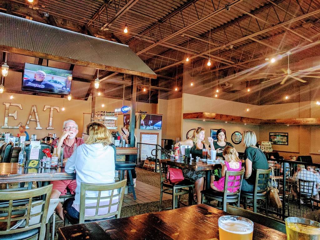 Ironwood Bar and Grill | restaurant | 2501 Wilson Ave NW, Grand Rapids, MI 49534, USA | 6163509384 OR +1 616-350-9384