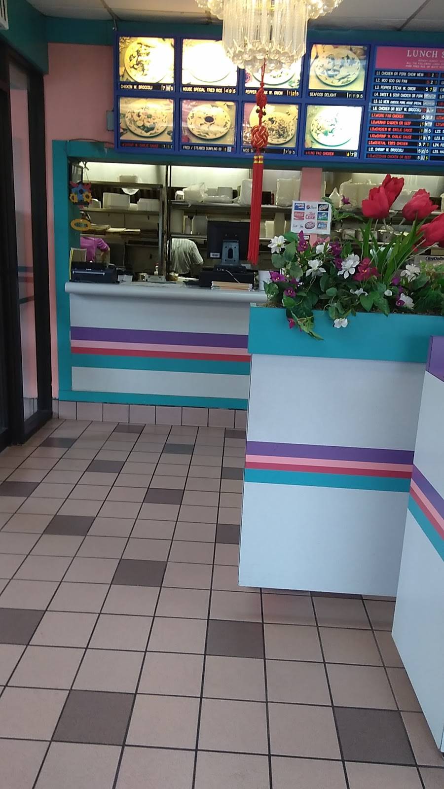 Flying Dragon | restaurant | 368 N Broad St, Fairborn, OH 45324, USA | 9378799999 OR +1 937-879-9999