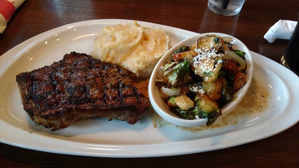 TGI Fridays | restaurant | 4459 S Laburnum Ave, Richmond, VA 23231, USA | 8042363860 OR +1 804-236-3860