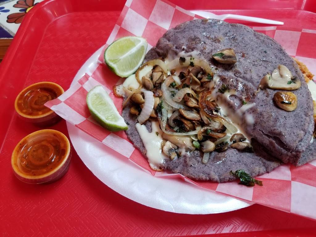 Mi Tradición Panaderia | restaurant | 801 E William Cannon Dr Suite 125, Austin, TX 78745, USA | 5124459120 OR +1 512-445-9120