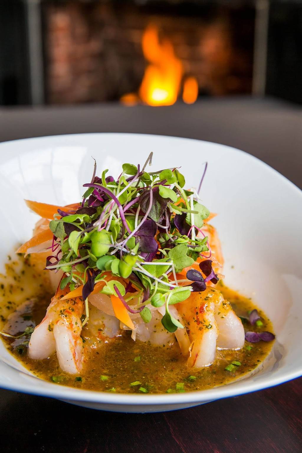 Chatham Wine Bar | restaurant | 359 Main St #2, Chatham, MA 02633, USA | 5089451468 OR +1 508-945-1468