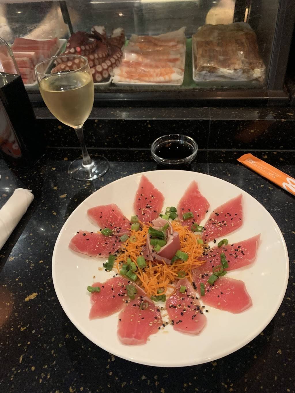 Sushi Maki (MIA) | restaurant | 2100 NW 42nd Ave, Miami, FL 33166, USA | 3058694060 OR +1 305-869-4060