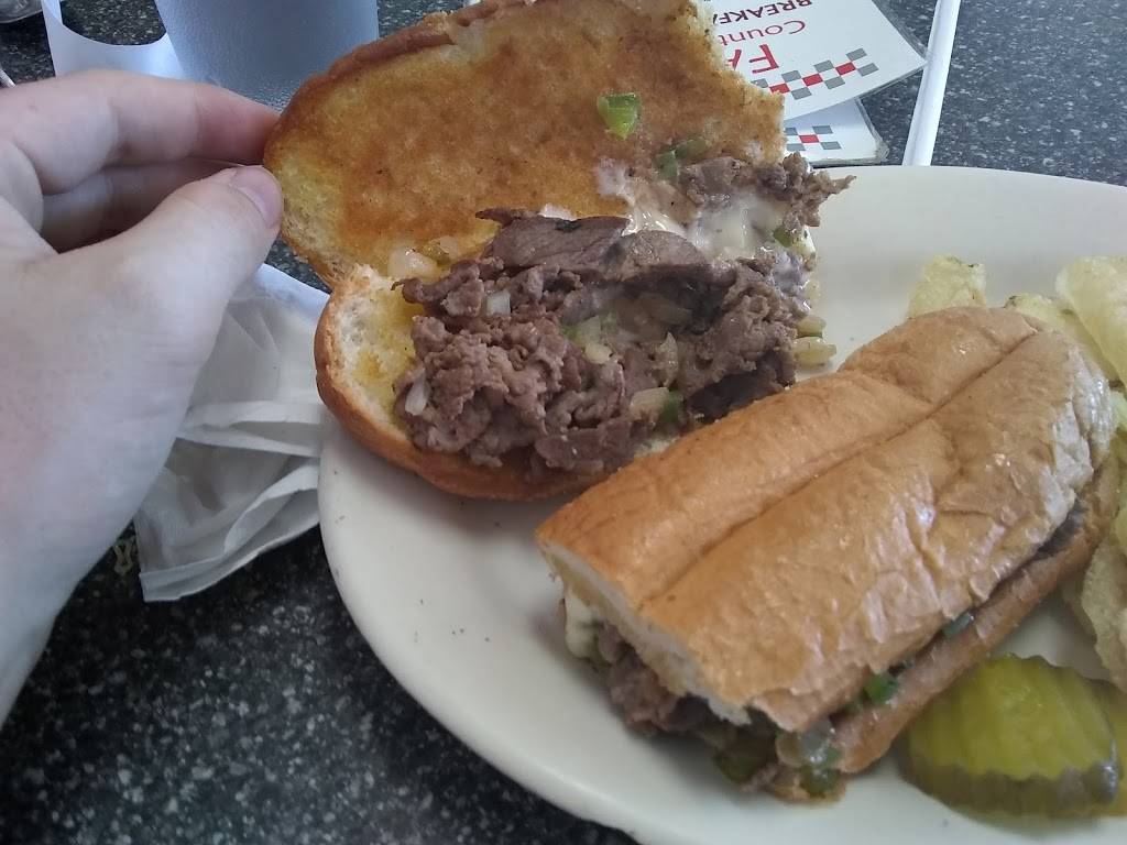 Fays Country Kitchen | restaurant | 203 S Hanover St, Carlisle, PA 17013, USA | 7172435510 OR +1 717-243-5510