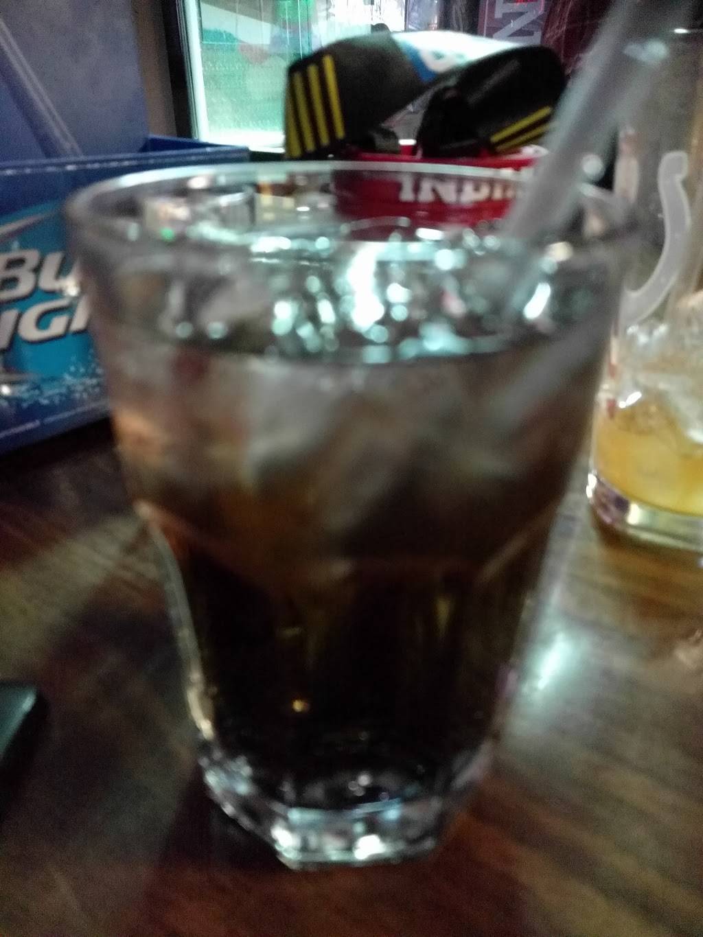 Mikes Speedway Lounge | restaurant | 3701 W 16th St, Indianapolis, IN 46222, USA | 3176318807 OR +1 317-631-8807