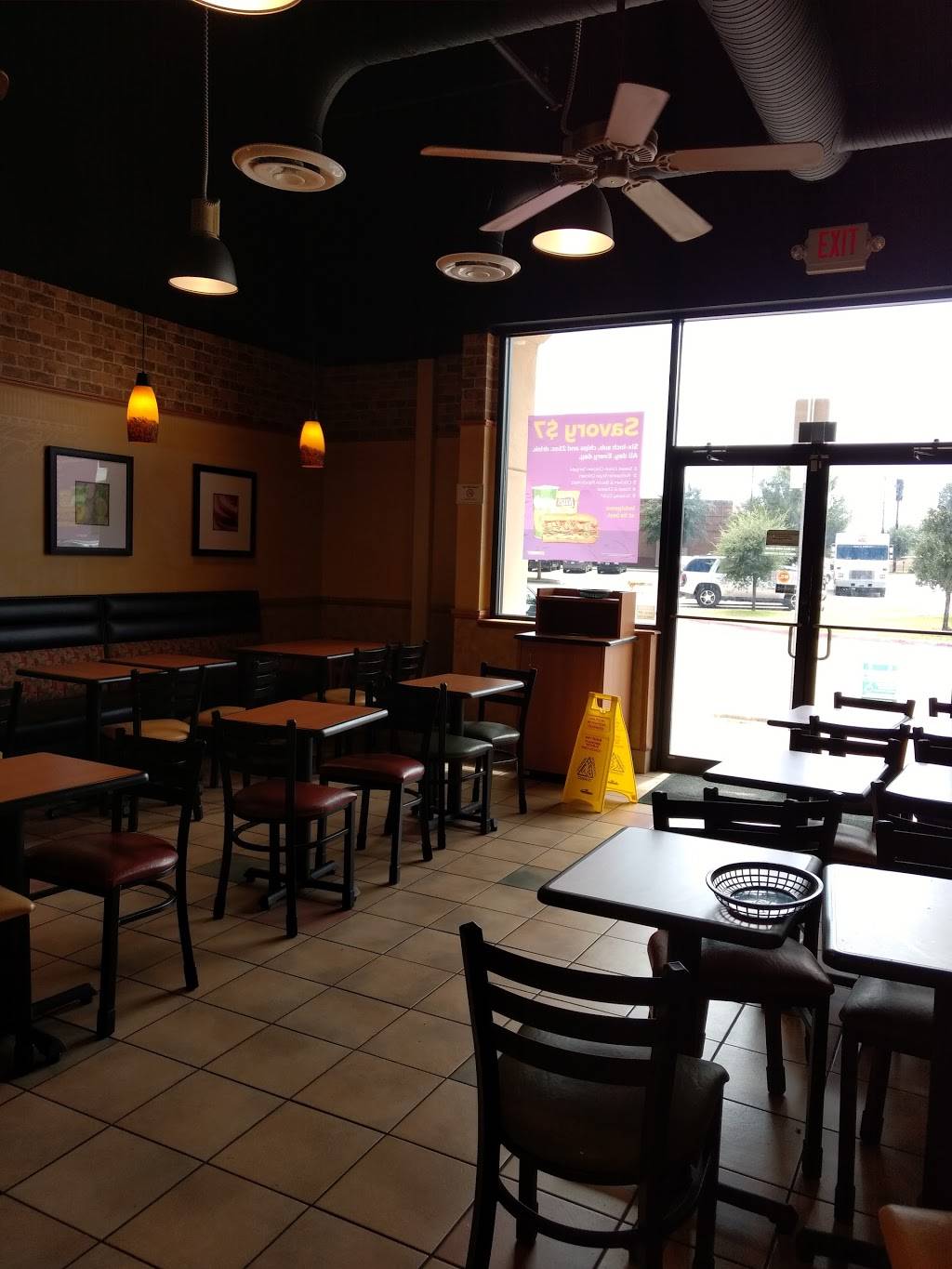 Subway Restaurants | restaurant | 3305 Mayhill Rd, Mayhill Plaza Ste 107, Denton, TX 76208, USA | 9403871188 OR +1 940-387-1188