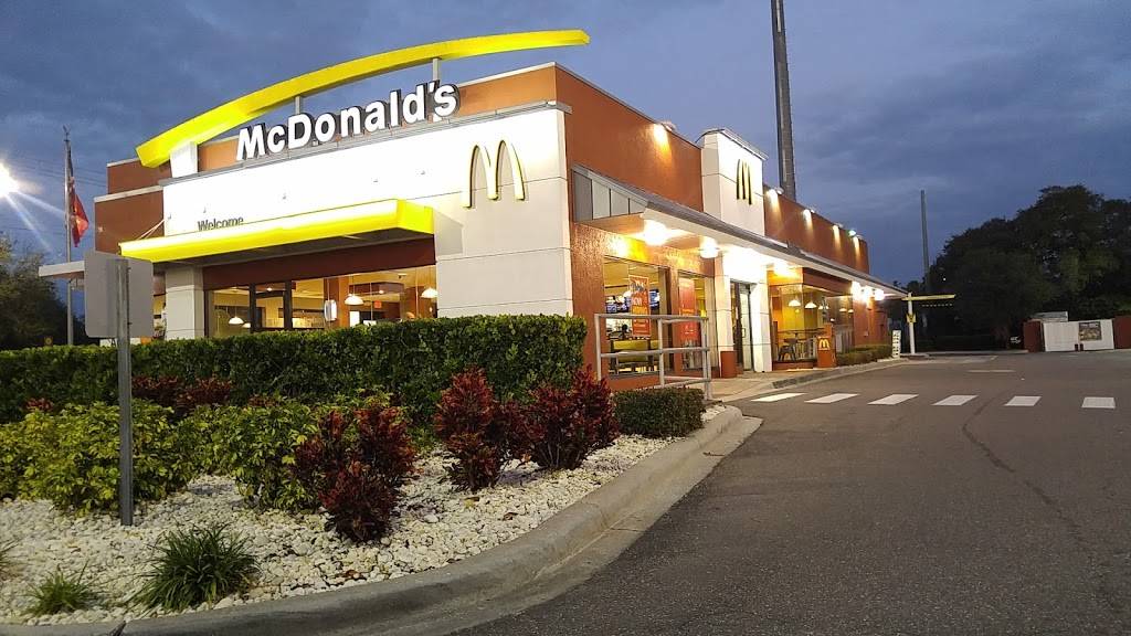 McDonalds | cafe | 985 E Bloomingdale Ave, Brandon, FL 33511, USA | 8136859163 OR +1 813-685-9163