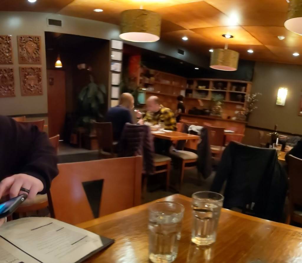 Martsa On Elm | restaurant | 233 Elm St, Somerville, MA 02144, USA | 6176660660 OR +1 617-666-0660