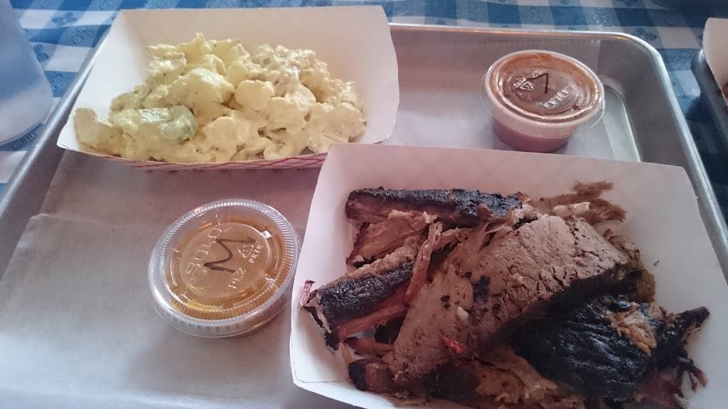 The Butchers Smokehouse | restaurant | 115 State Rd 46 E, Bloomington, IN 47408, USA | 8123366328 OR +1 812-336-6328