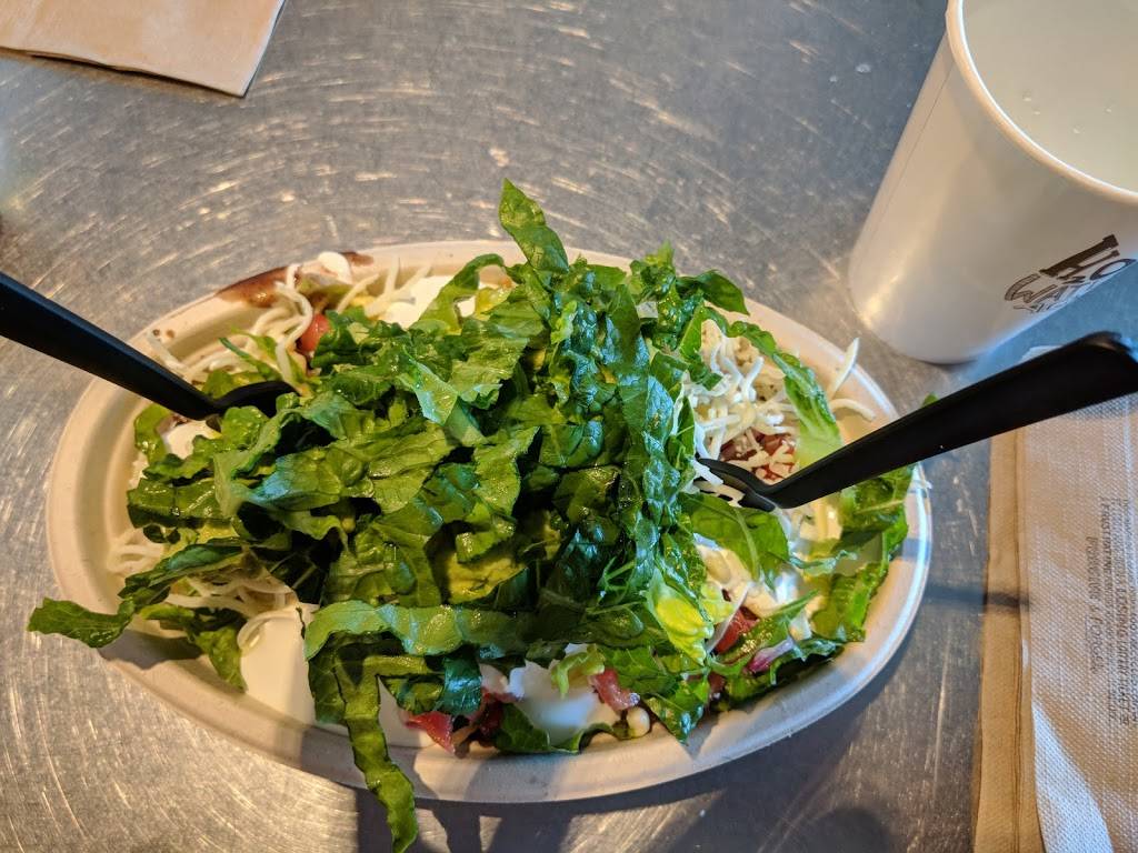 Chipotle Mexican Grill | restaurant | 2103 Clearwater Dr, Oak Brook, IL 60523, USA | 6302303076 OR +1 630-230-3076