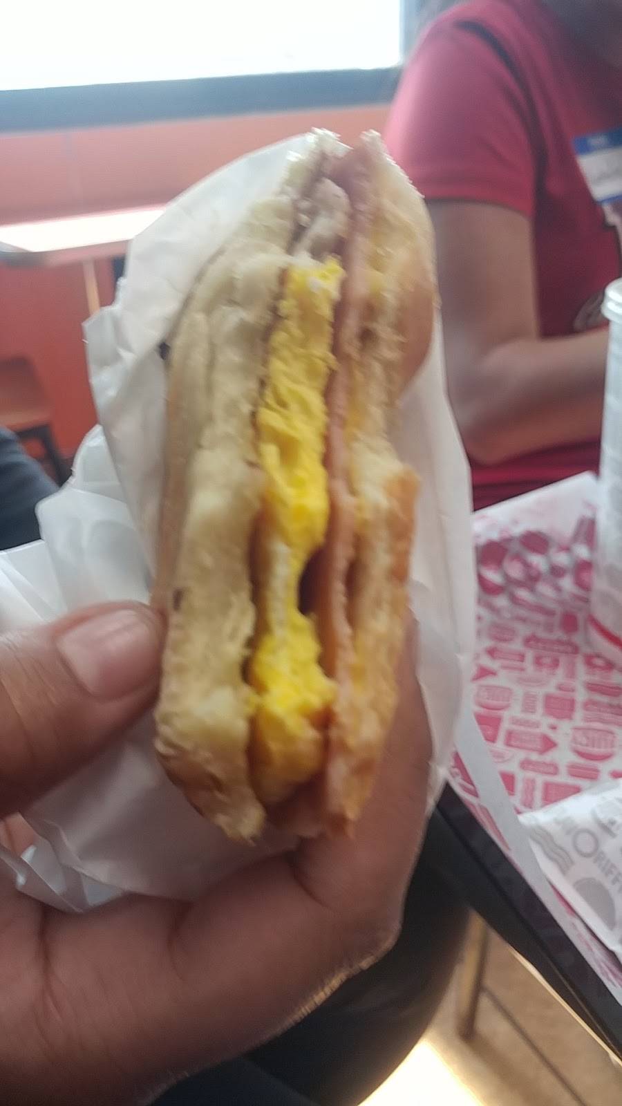 Jack in the Box | restaurant | 108 N Garfield Ave, Montebello, CA 90640, USA | 3237243764 OR +1 323-724-3764