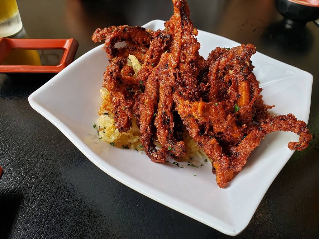 Kibo Sushi | restaurant | 701 St Clair Ave W, Toronto, ON M6C 1B2, Canada | 4166518302 OR +1 416-651-8302