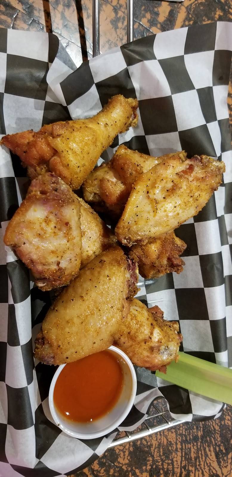 Pub 219 | restaurant | 219 E Stephenson St, Freeport, IL 61032, USA | 8156165068 OR +1 815-616-5068