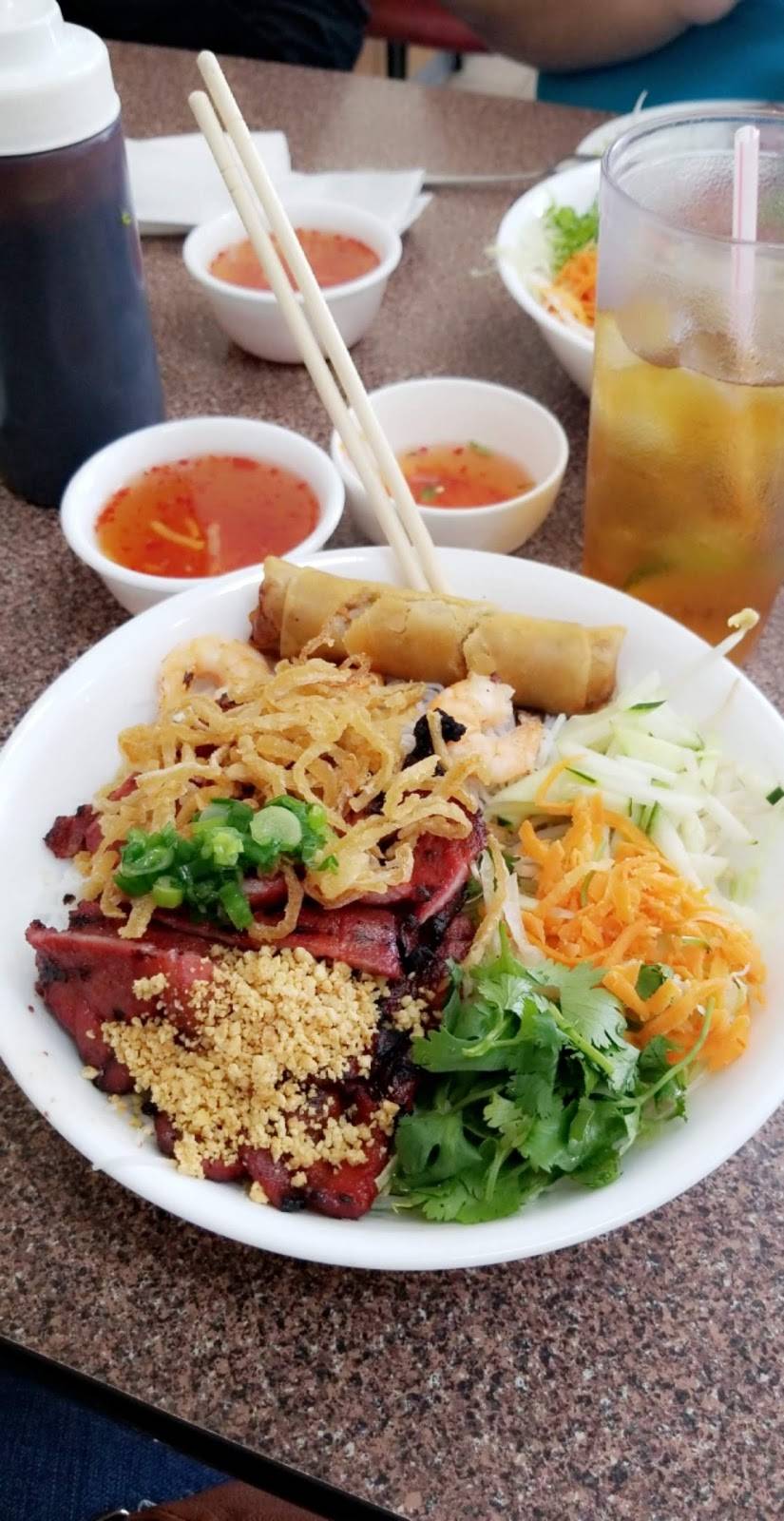 Mekong Sandwich | restaurant | 11600 Jones Rd #105, Houston, TX 77070, USA | 8322370614 OR +1 832-237-0614