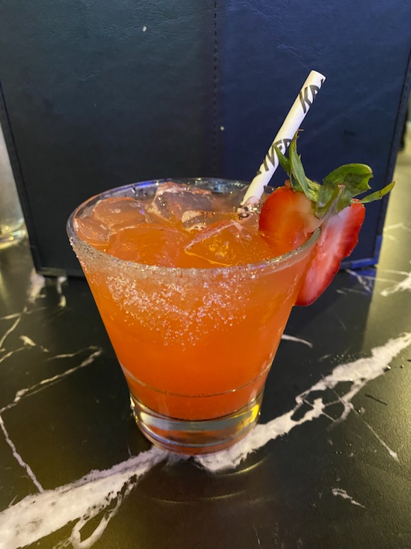 Kalaveras | restaurant | 111 E Hospitality Ln, San Bernardino, CA 92408, USA | 9095217196 OR +1 909-521-7196