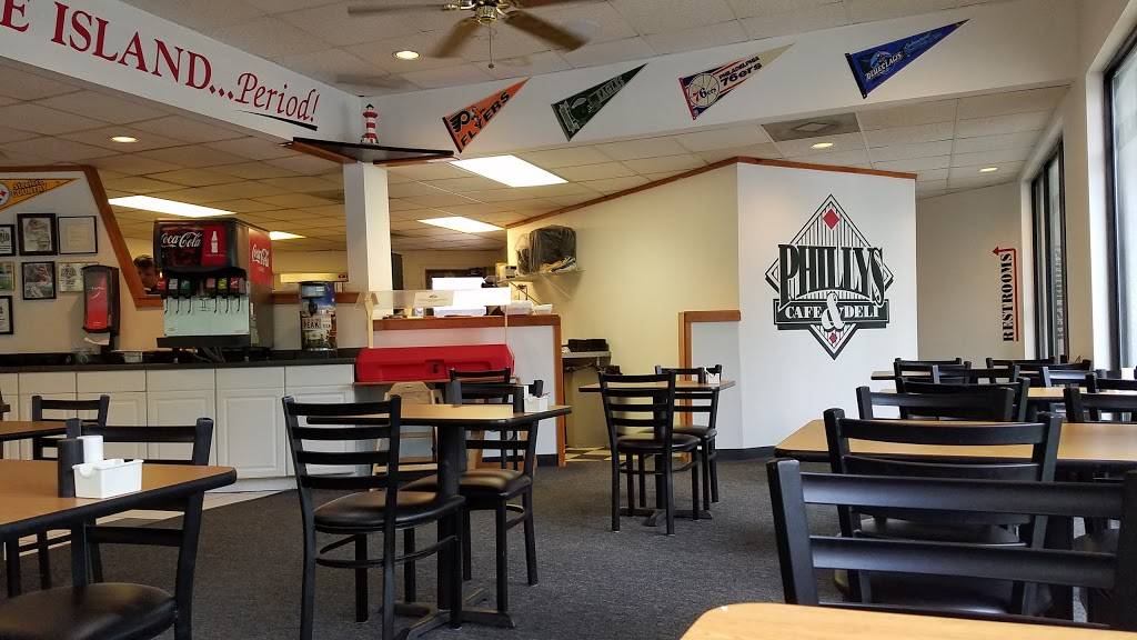Phillys Cafe & Deli | restaurant | 55 New Orleans Rd #102, Hilton Head Island, SC 29928, USA | 8437859966 OR +1 843-785-9966