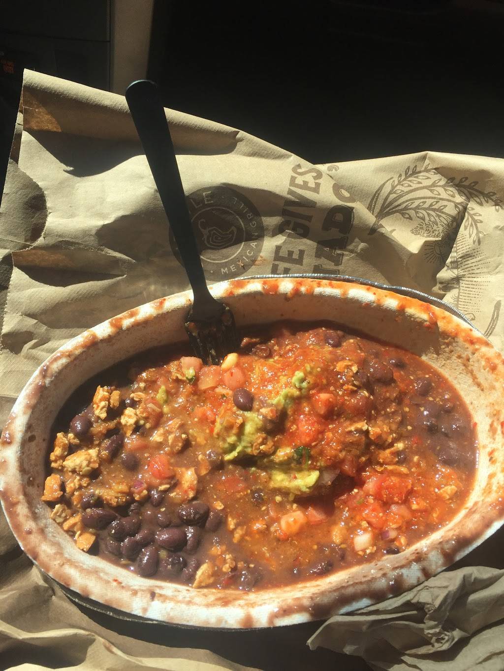 Chipotle Mexican Grill | restaurant | 1495 E, FL-50 Ste 200, Clermont, FL 34711, USA | 3523940175 OR +1 352-394-0175