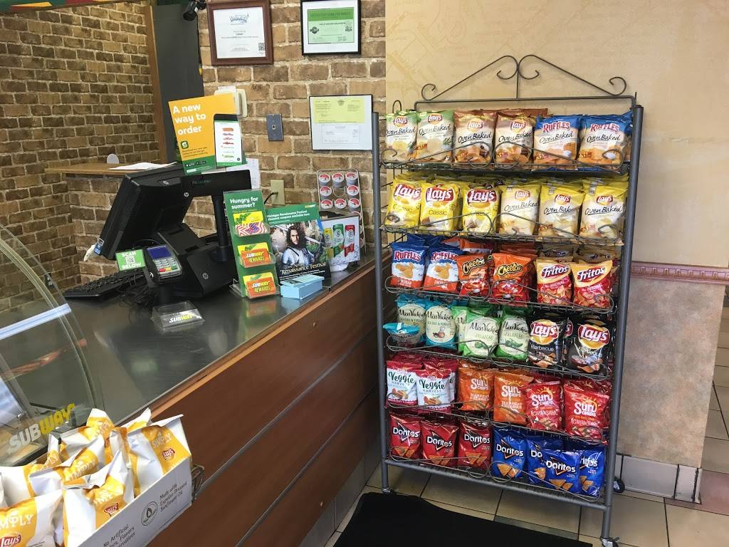 Subway | restaurant | 7672 N Canton Center Rd, Canton, MI 48187, USA | 7342075081 OR +1 734-207-5081