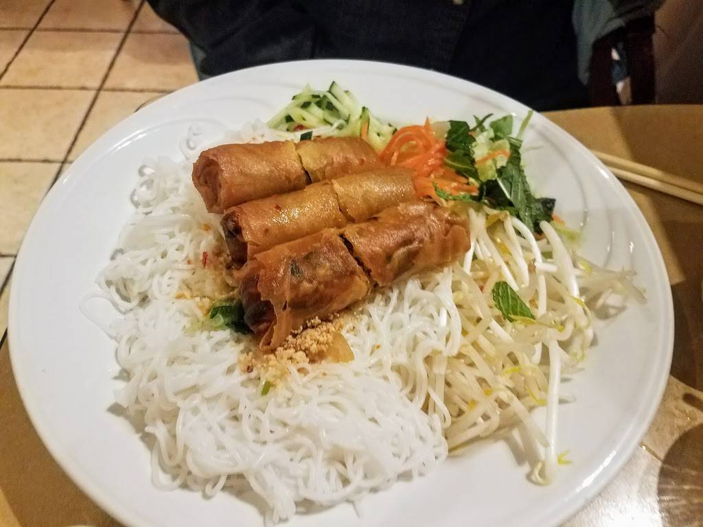 Le Soleil Vietnamese | restaurant | 1515 E 14th St, San Leandro, CA 94577, USA | 5106140122 OR +1 510-614-0122
