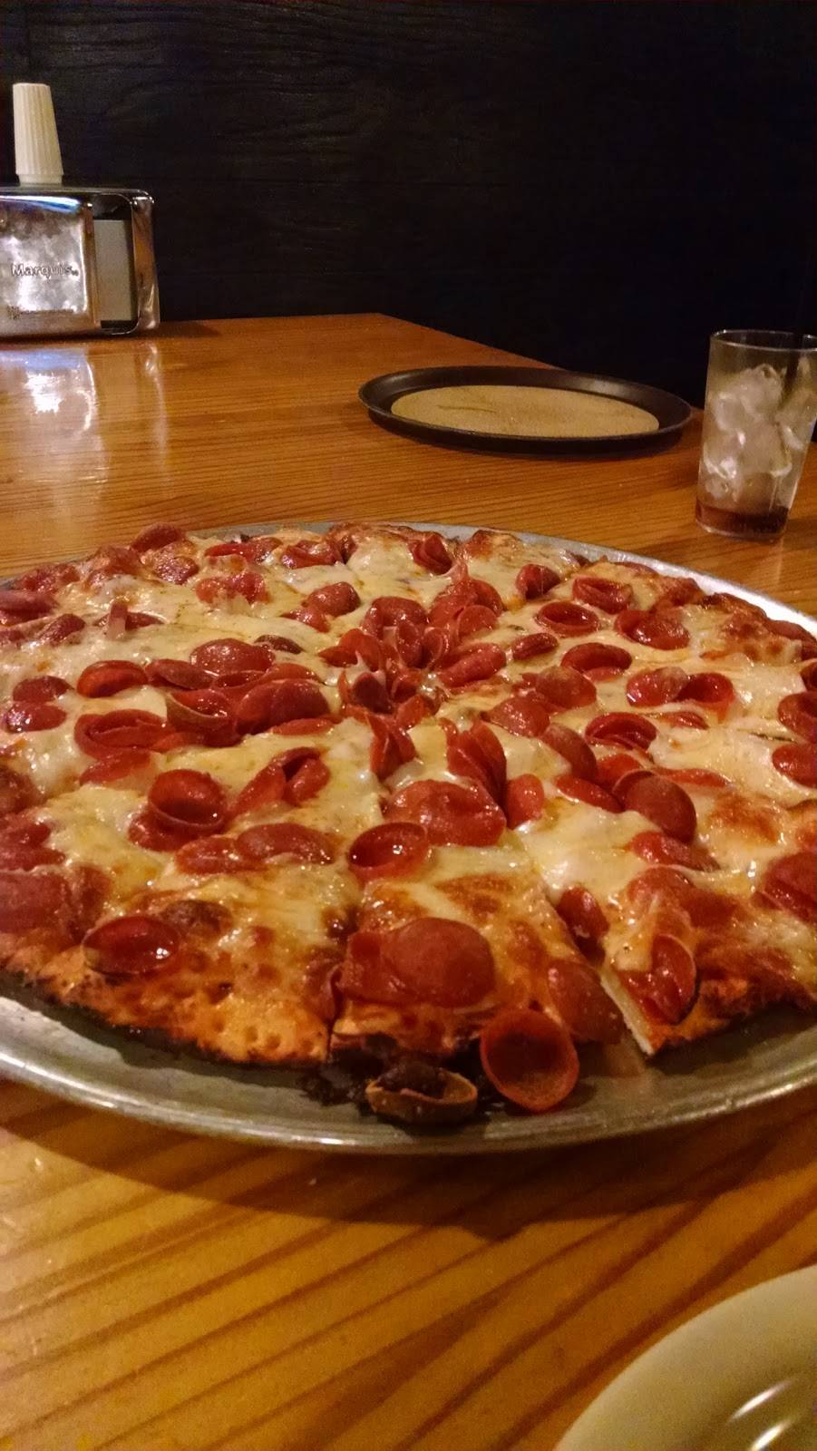 Joeys Pizza | restaurant | 1498 S A St, Springfield, OR 97477, USA | 5417466913 OR +1 541-746-6913