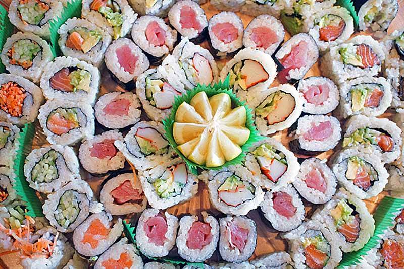 Sushiana | restaurant | 17 N 4th Ave, Highland Park, NJ 08904, USA | 7326400111 OR +1 732-640-0111