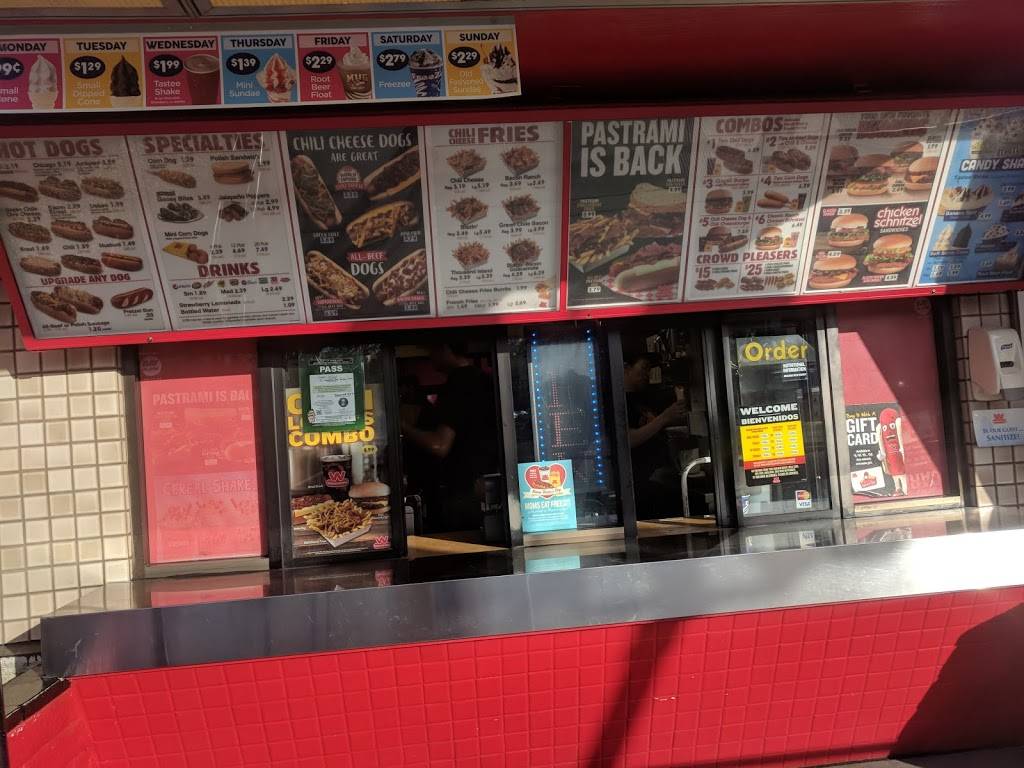 Wienerschnitzel | restaurant | 75 Saratoga Ave, Santa Clara, CA 95050, USA | 4085570155 OR +1 408-557-0155