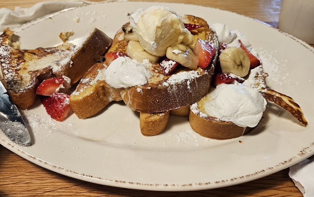 Good Evans Breakfast & Lunch | restaurant | 1040 S 74th Plaza, Omaha, NE 68114, USA | 4029997398 OR +1 402-999-7398